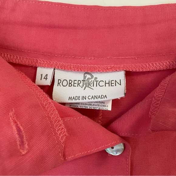 Bubblegum pink skirt - Picture 2 of 8